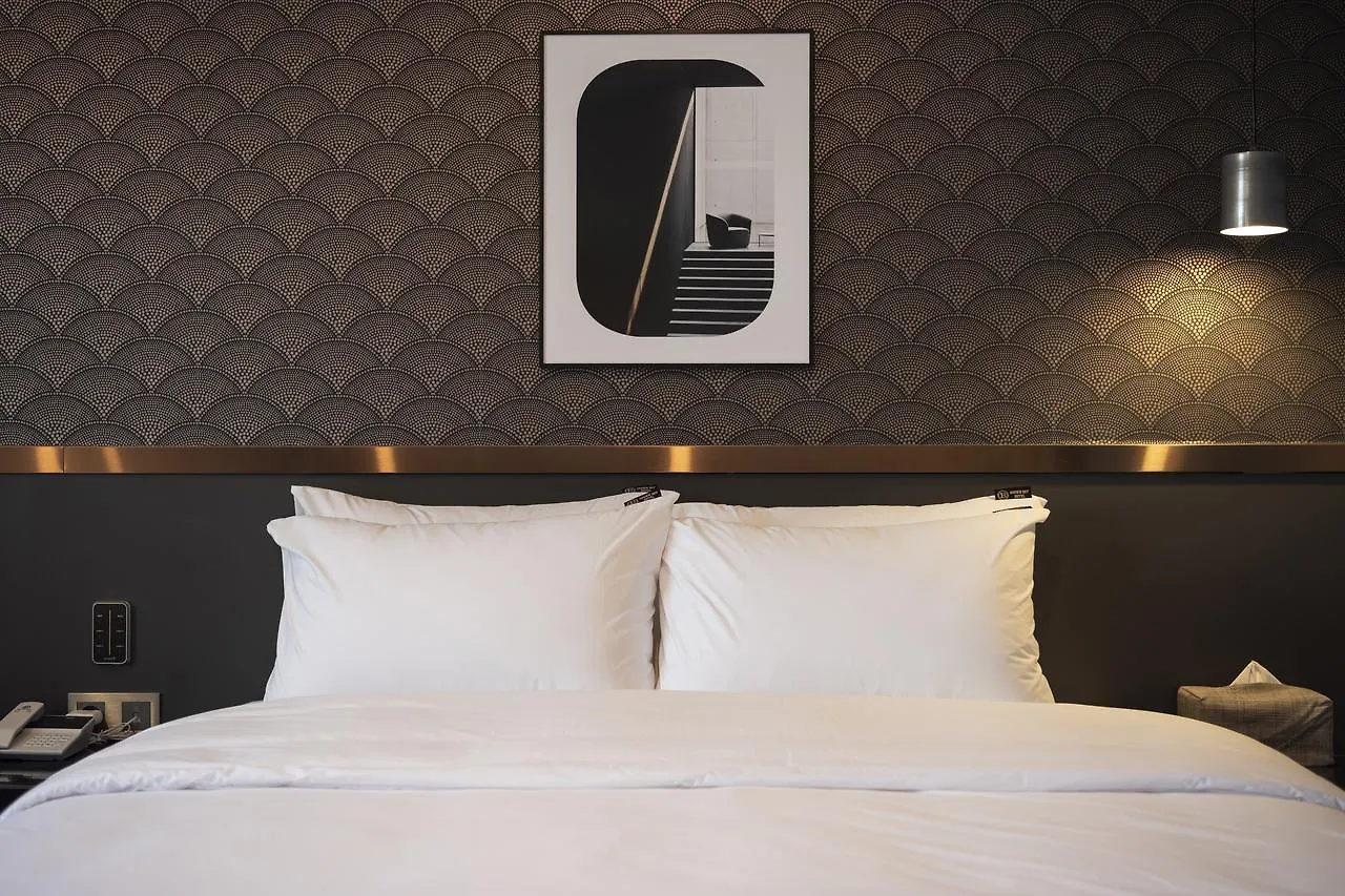 Brown-Dot Hotel Gupo Busan