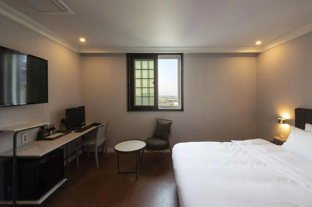 Brown-Dot Hotel Gupo Busan 2*,