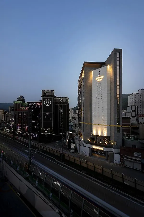 Brown-Dot Hotel Gupo Busan